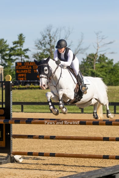 DO NOT CROP WATERMARK-1.10m_1.15m Jr_Am individual winner - IsabellaEggenburg